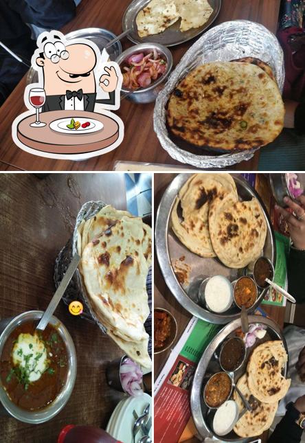Meals at Bharawan Da Dhaba