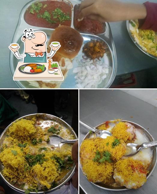 Food at Gokul Chat