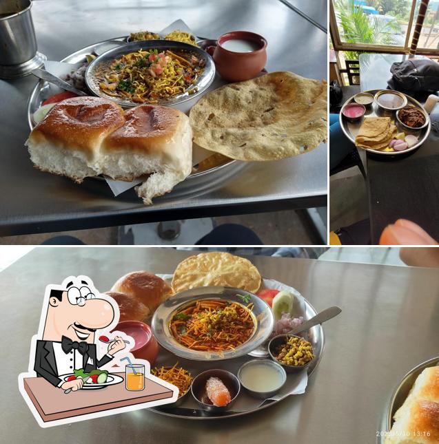 Meals at Kailas Misal & Bhel