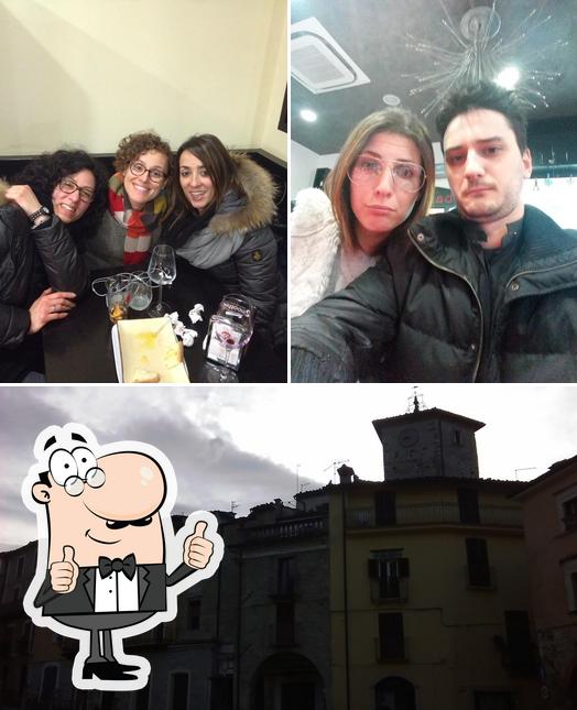 Guarda questa immagine di Bar Flacco