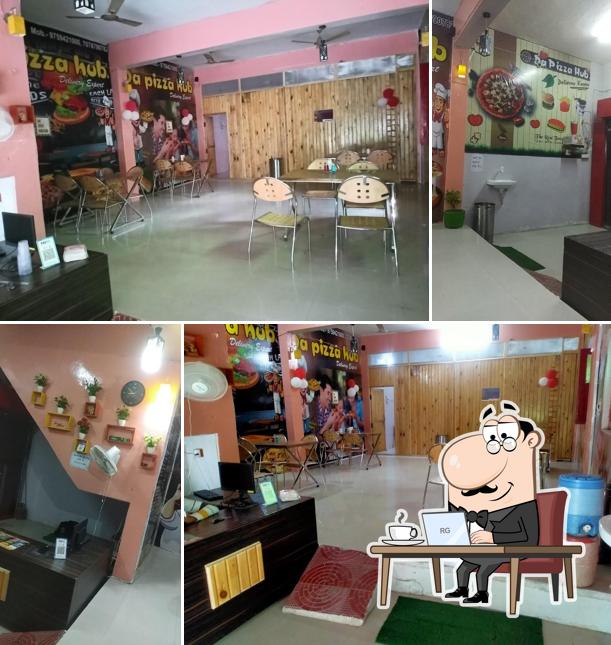 Da pizza hub (babarpur Ajeetmal)