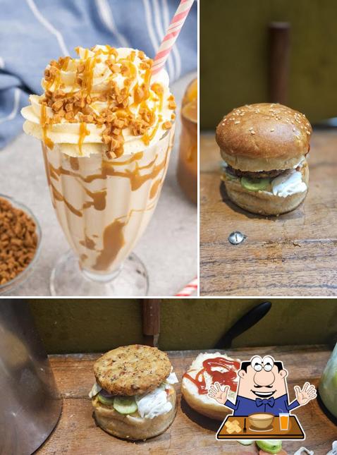 Food at Hot & cold point