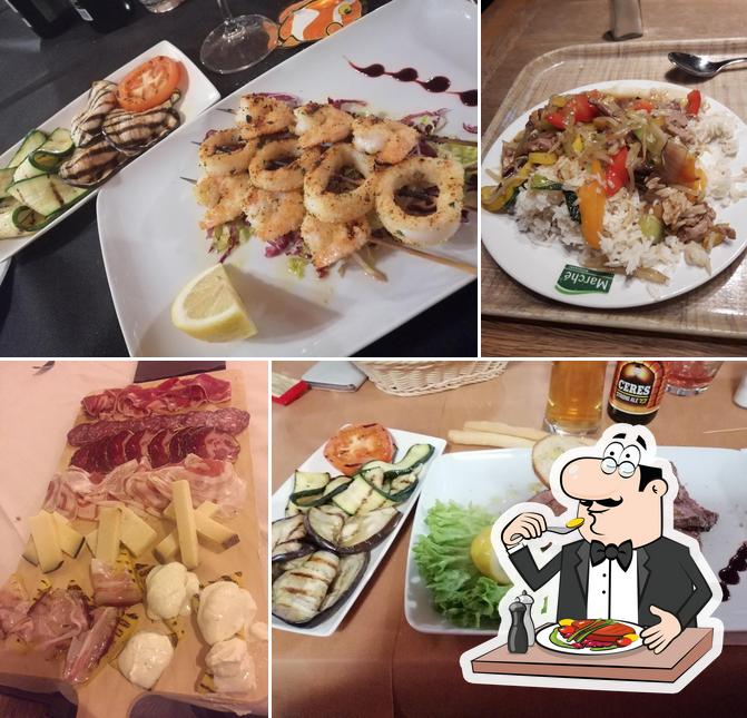 Platti al Ristorante & Pizzeria Le 12 Colonne