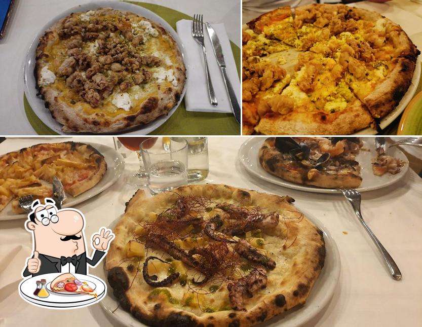Ordina una pizza a Ristorante Pizzeria "A Varcuzza"