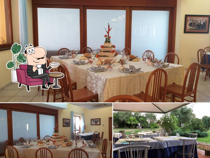 Siediti a un tavolo di Ristorante Pizzeria Le Cupole - Società Cooperativa Bischisende