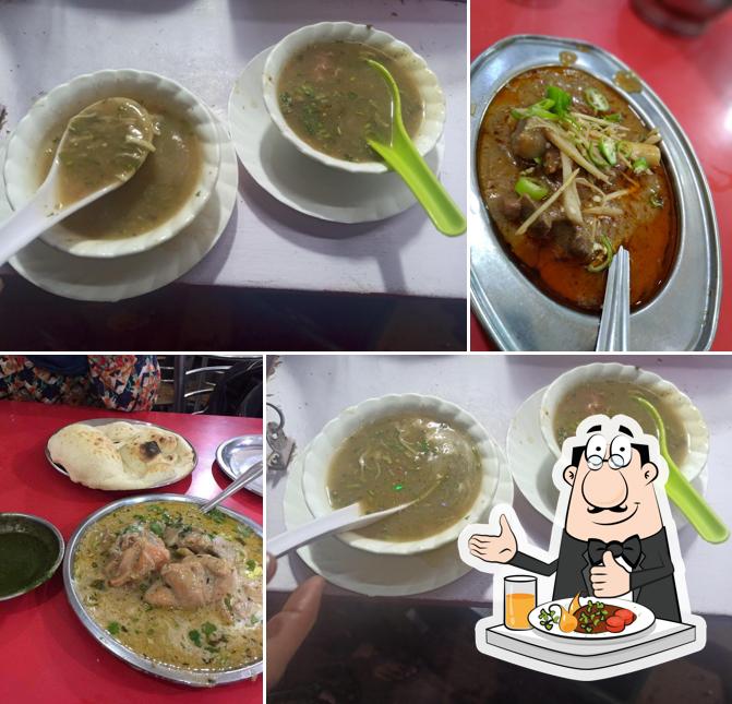 Food at Moonis Kada