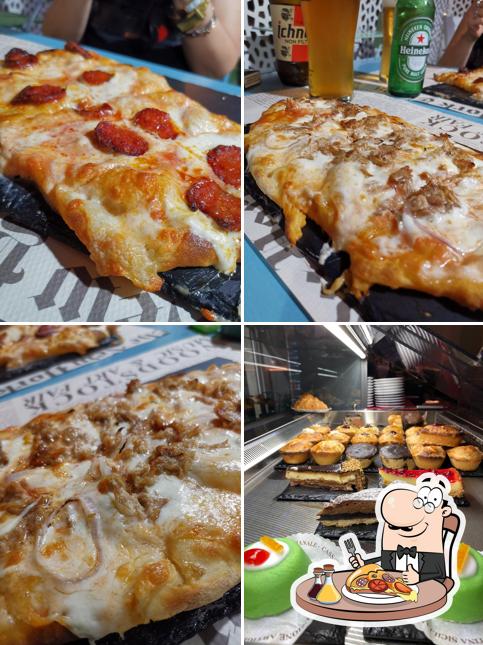 Prova una pizza a Retrò Caffetteria e Cornetteria