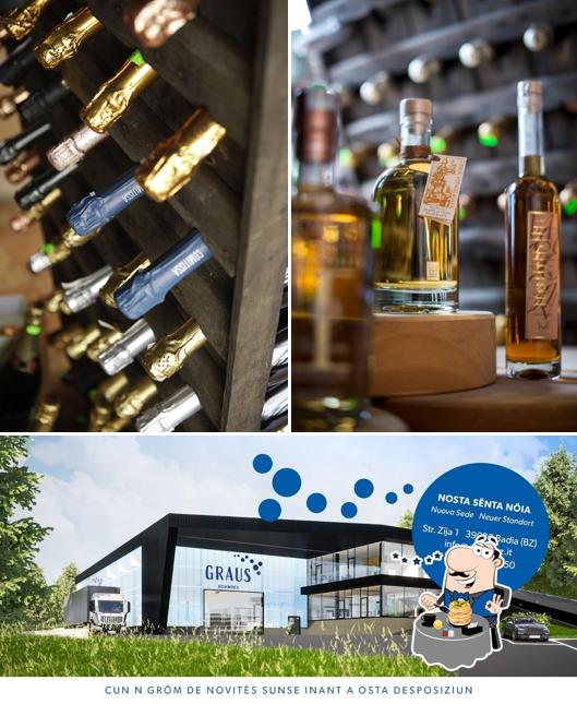 Guarda la immagine che raffigura la cibo e esterno di GRAUS - drinking pleasures