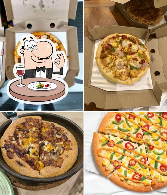 Food at Pizza Hut Akota, Vadodara