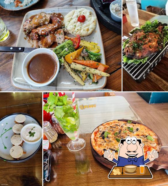 Clam chowder at Tomato's Garden Kitchen And Bar