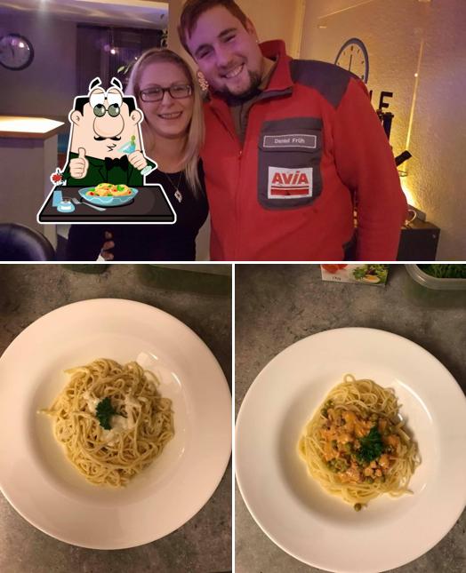 La immagine della cibo e interni di Zytfalle Bar