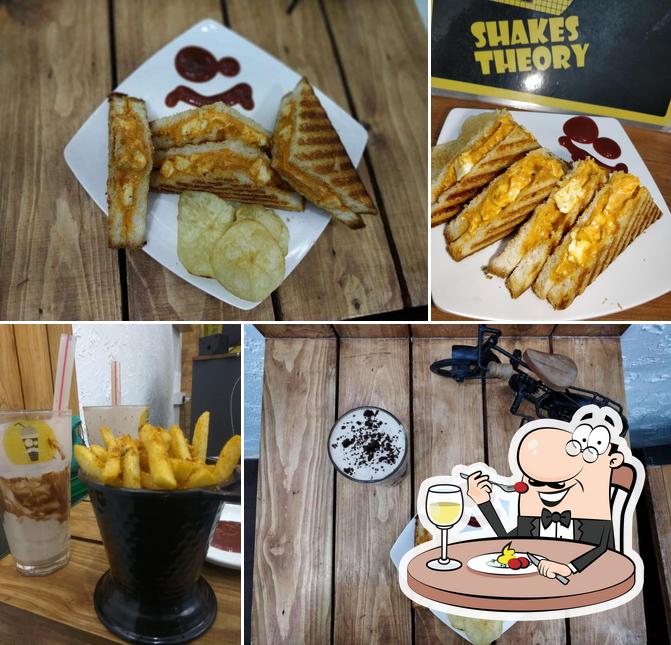 Food at Shakes Theory