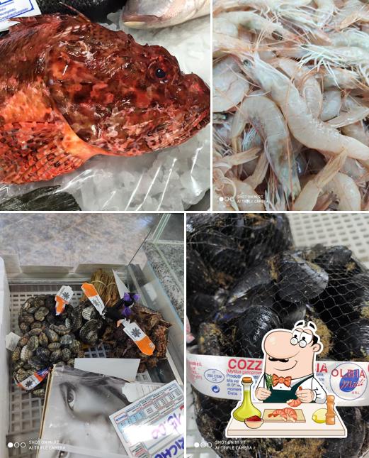 Prenditi tra i vari piatti di mare proposti a Pescheria Sapori di Mare
