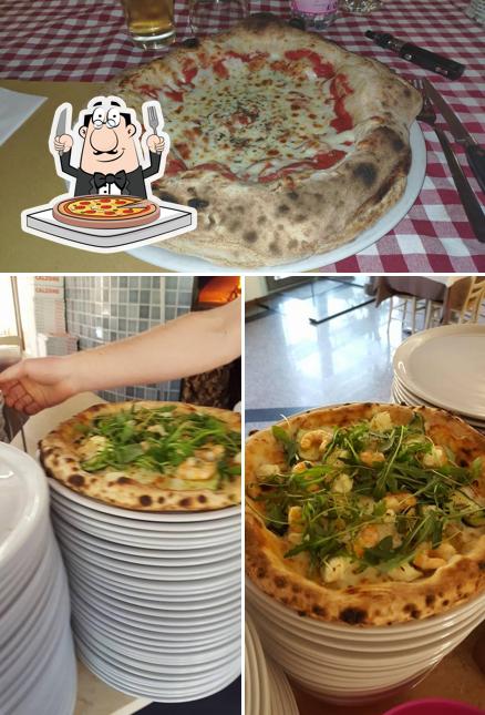 Ordina tra le molte varianti di pizza