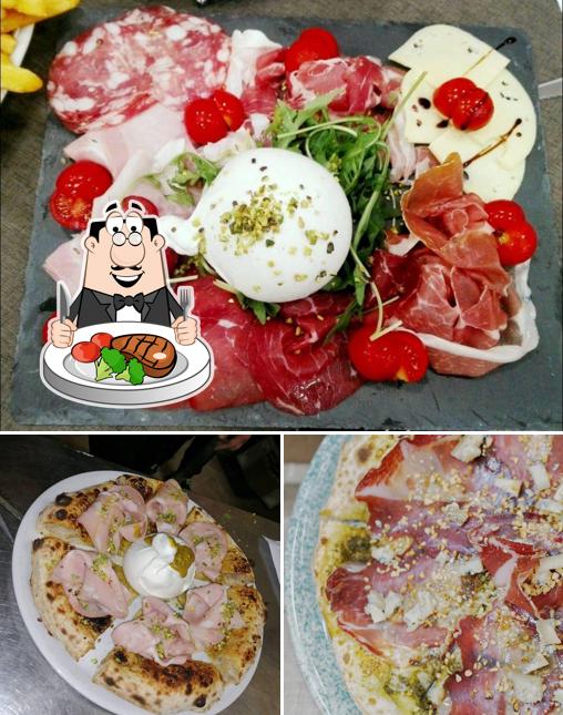 Scegli i un pasto a base di carne a PIZZERIA ANTICO MULINO