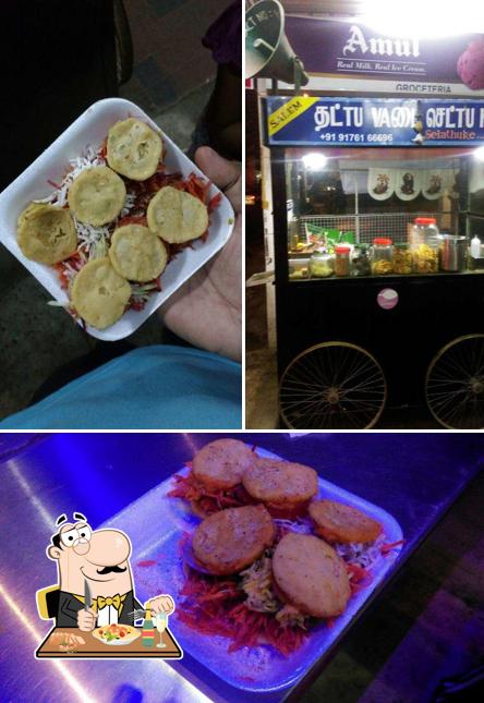 Food at Thattu Vadai Settu Kadai