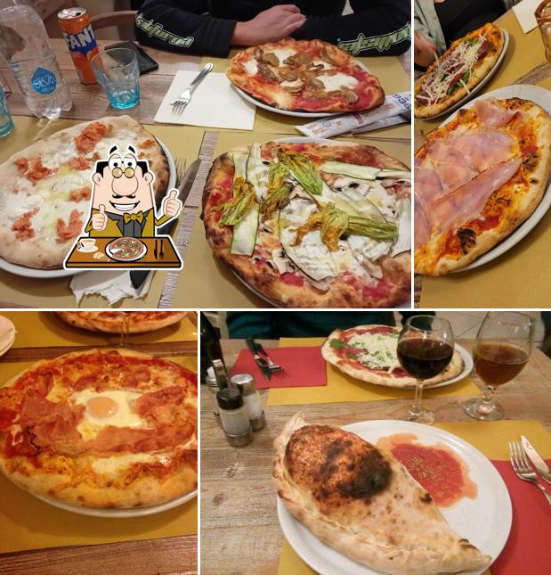 Prenditi una pizza a La Tana Pisa