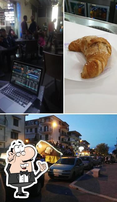 Siediti a un tavolo di Dreamy Cafe'