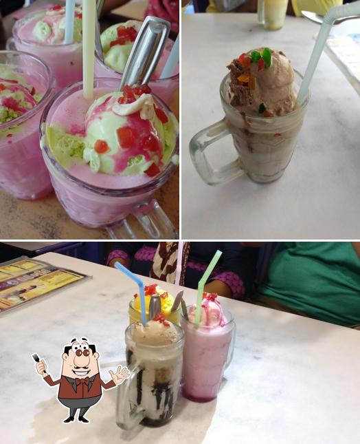 Check out the image displaying food and beverage at Maharashtra Cold Drinks And Mastani