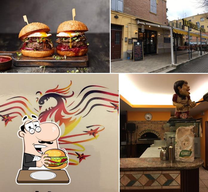 Ordina un hamburger a Ristorante Pizzeria La Fenice