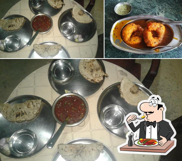 Meals at EKVIRA