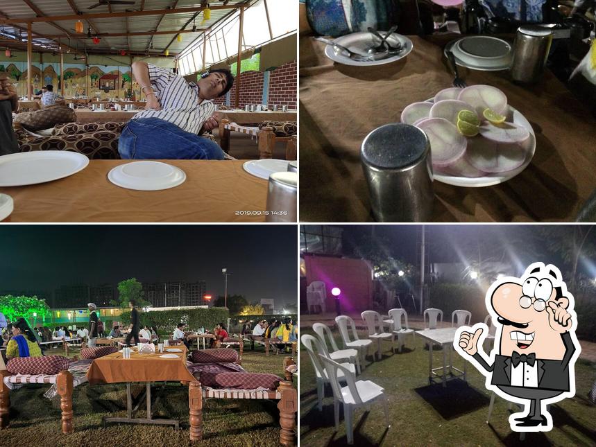 The interior of NEW SANJHA CHULLA GARDEN RESTAURANT 2