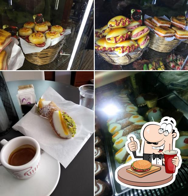 Prenditi un hamburger a Caffè Bella 1920 Pasticceria