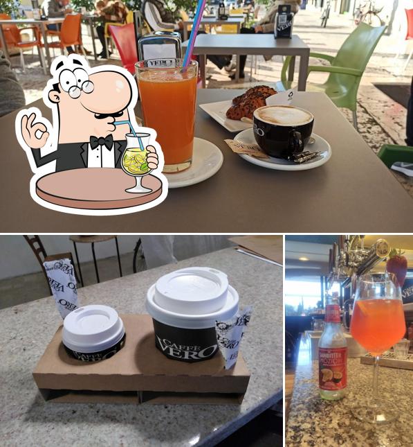 La bevanda e cibo del ristorante