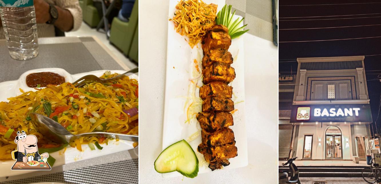 Pad thai at Basant restaurant by BMB