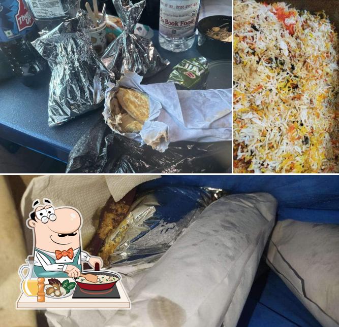 Fried rice at Maa Handi Sala