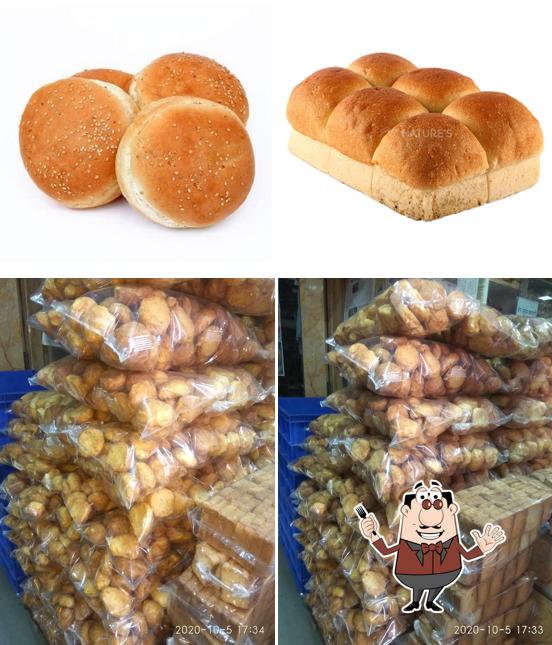 Food at Shree Siddhivinayak Hindu Bakery