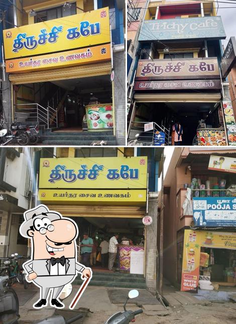 The exterior of Trichy Cafe - Manikoondu
