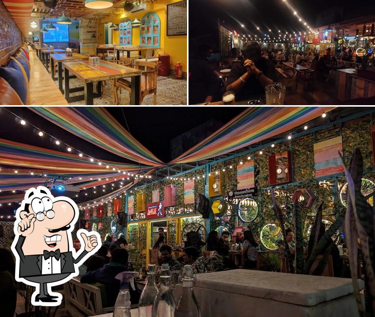 The interior of Hippie @ Heart Kothrud
