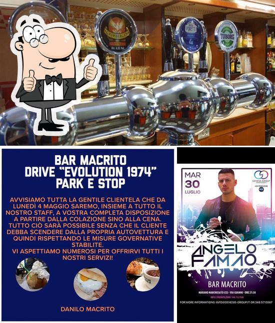 Guarda la foto di Bar Macrito