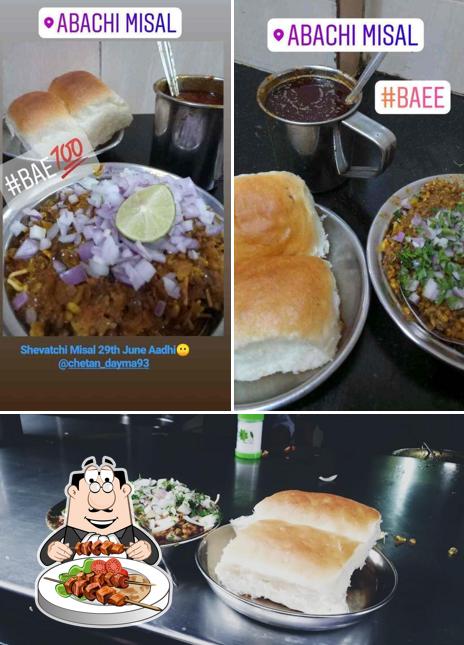 Food at Shri Kala Snacks Centre (Aaba Misalwale)