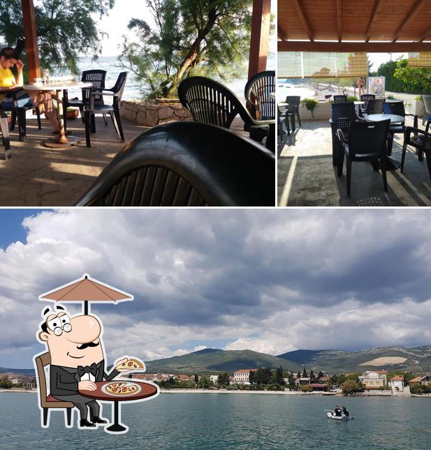 Gli esterni di Caffe bar Nehaj 2