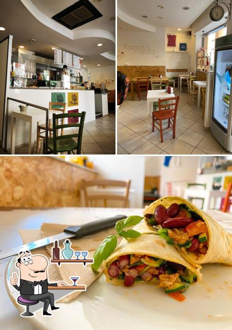 Dai un'occhiata agli interni di Coffee Bean