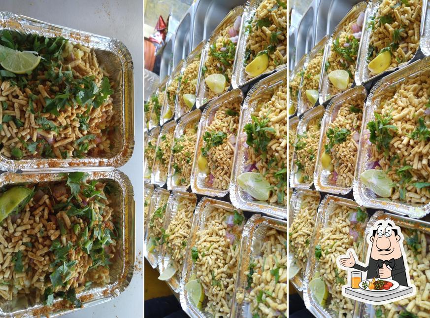 Food at Poha on wheels
