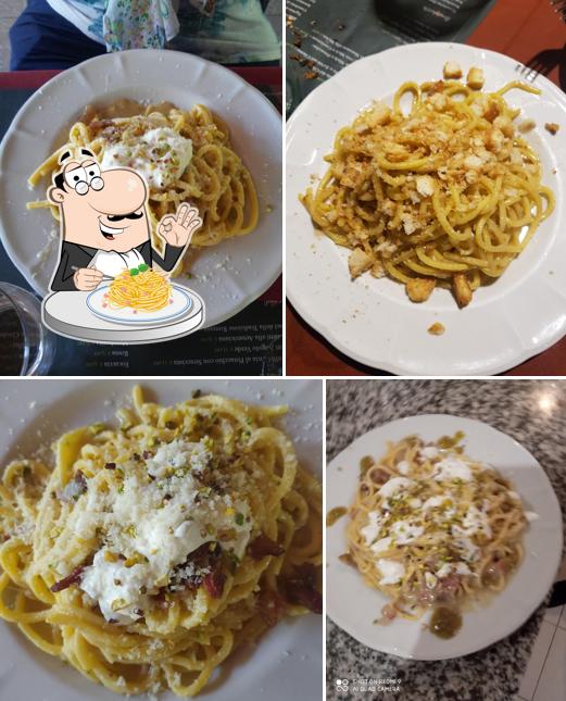 Spaghetti alla carbonara al Angolo Verde