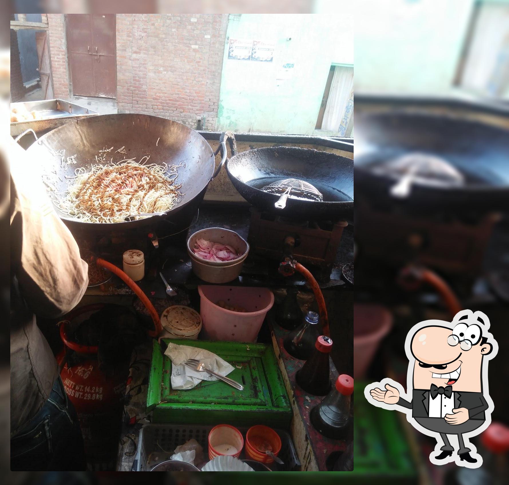 Ashraf Chowmien restaurant