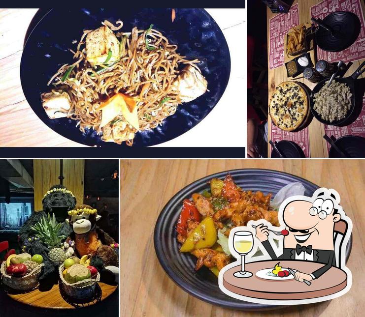 Food at The Drunken Monkey (Soot)