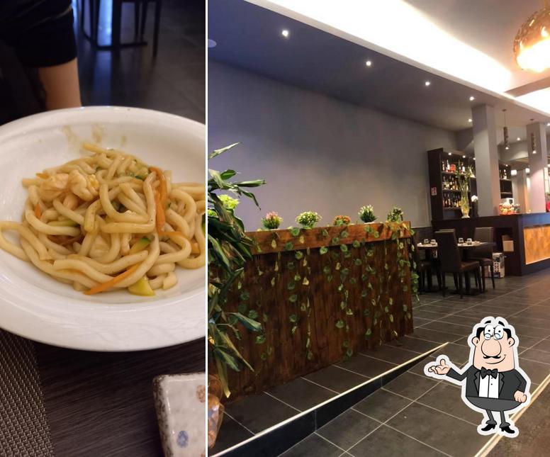 Siediti a un tavolo di Oishii Sushi