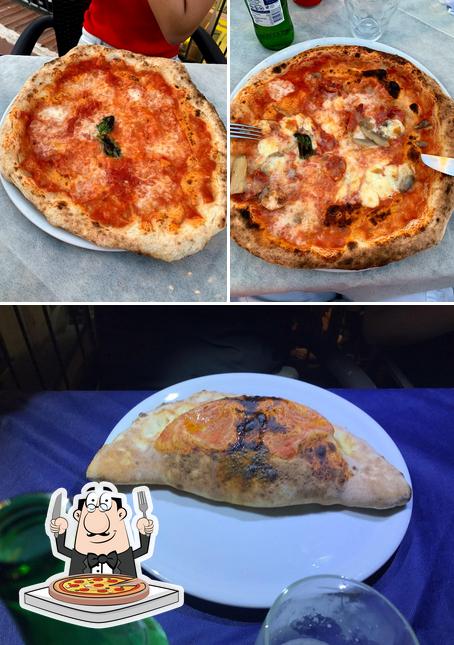 Scegli tra le svariate varianti di pizza