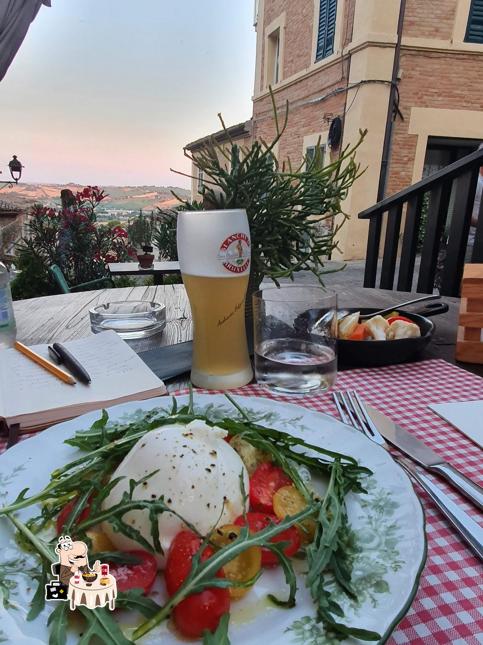 Cibo al Osteria De Scuretto