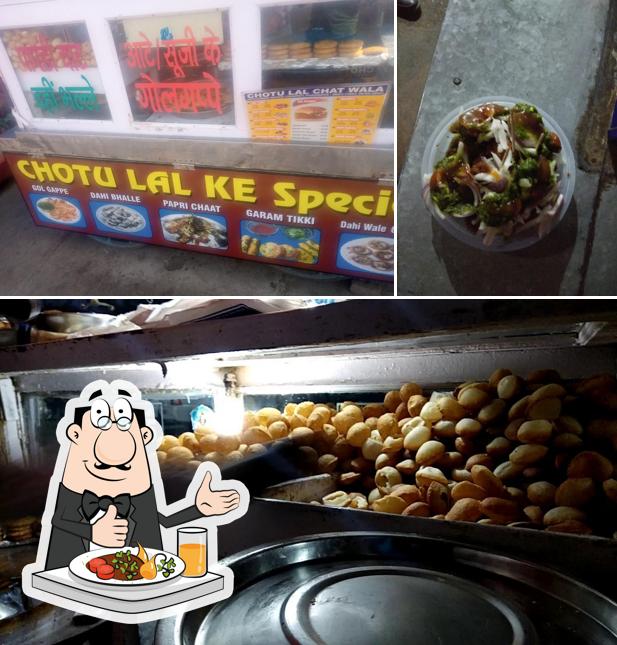 Meals at Chaupati