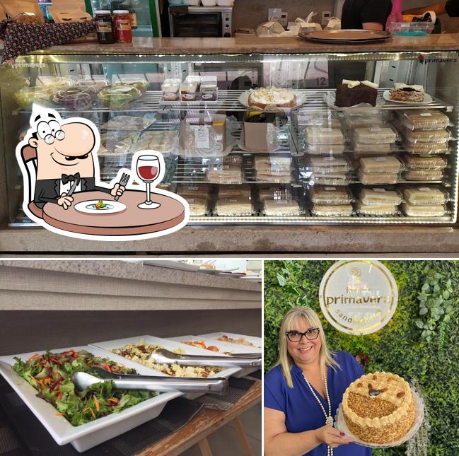 Platos en Sanduicheria Flor De Primavera