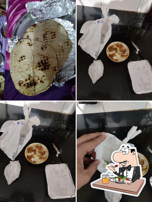 Meals at Vaishno Amritsaari Naan