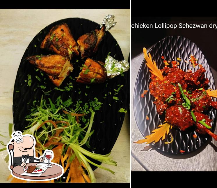 PUNJABI TADKA serves meat meals