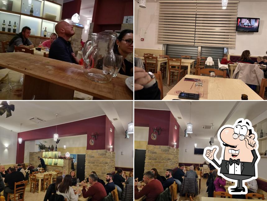 Gli interni di Pazzi per Pizza