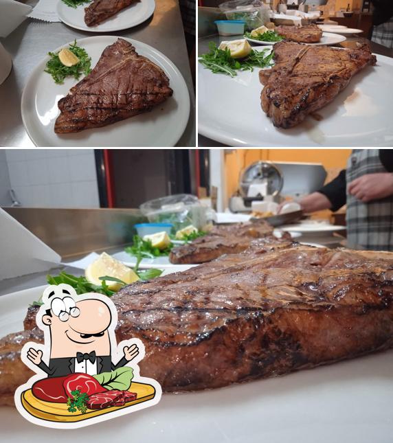 Prova i piatti di carne a Pizzeria Del Corso